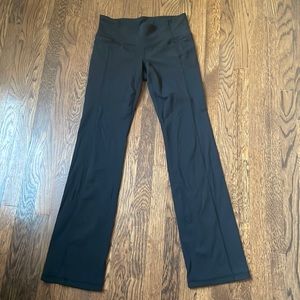 Athleta black straight leg yoga leggings, size petite small